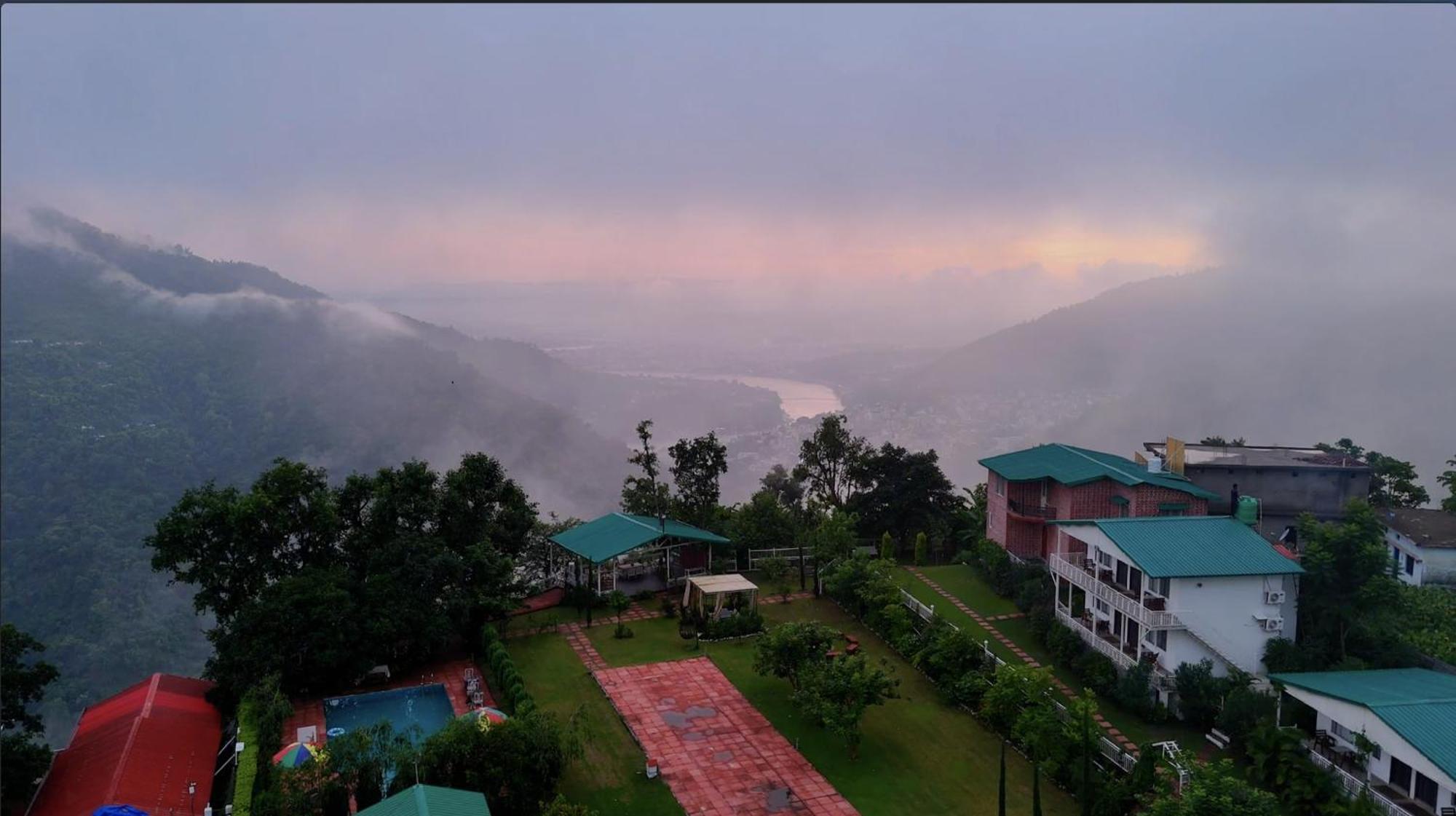 Neer Ganga Resorts Rishīkesh Buitenkant foto